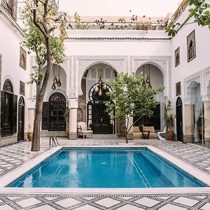 4* Riad Maison Bleue And